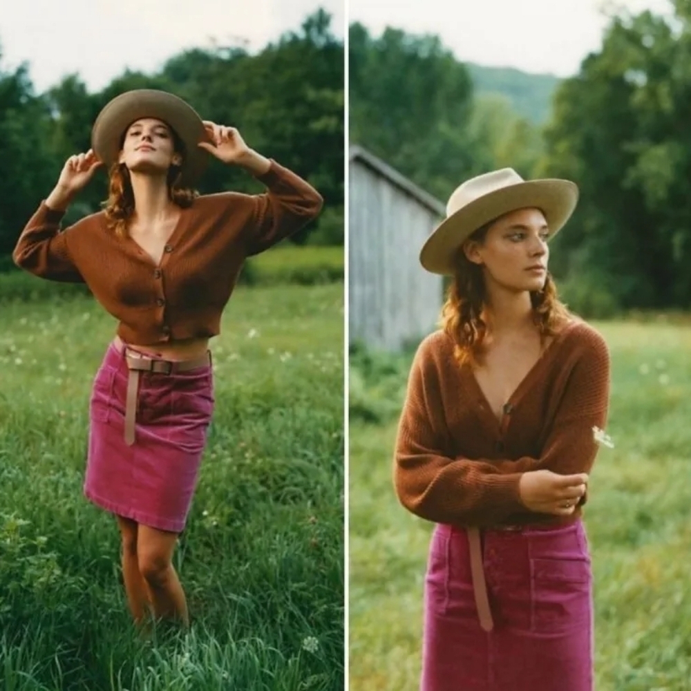 NWOT Pilcro Anthropologie Magenta Button-Fly Corduroy Pencil Skirt, Size 4